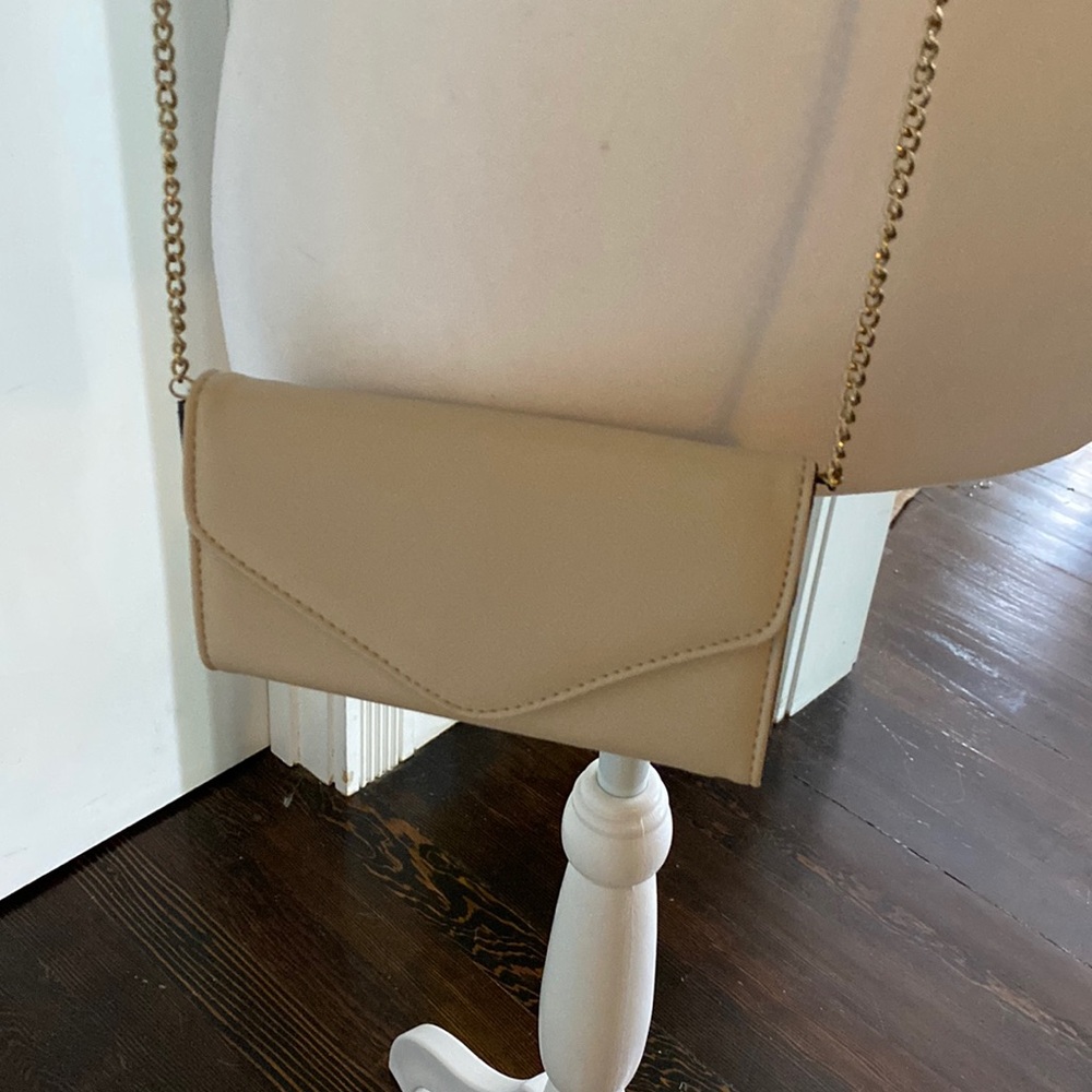Small tan purse